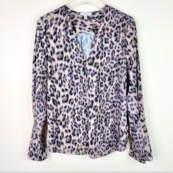 Joie Leopard Animal Print Bell Flare Sleeve V Neck Long Sleeve Blouse Size M - Picture 1 of 11